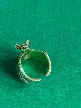 NEW Gothic bat adjustable unisex ring in goldtone vampire dark academia witchy